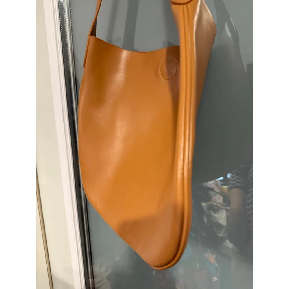 Unbranded Hobo Bag Tan Leather-Like Adjustable Strap New Condition